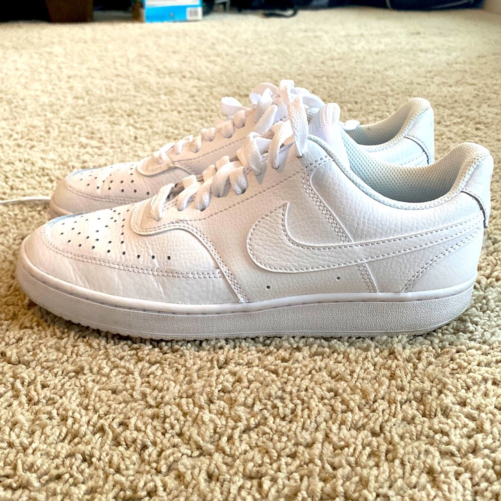 Nike womens shoes